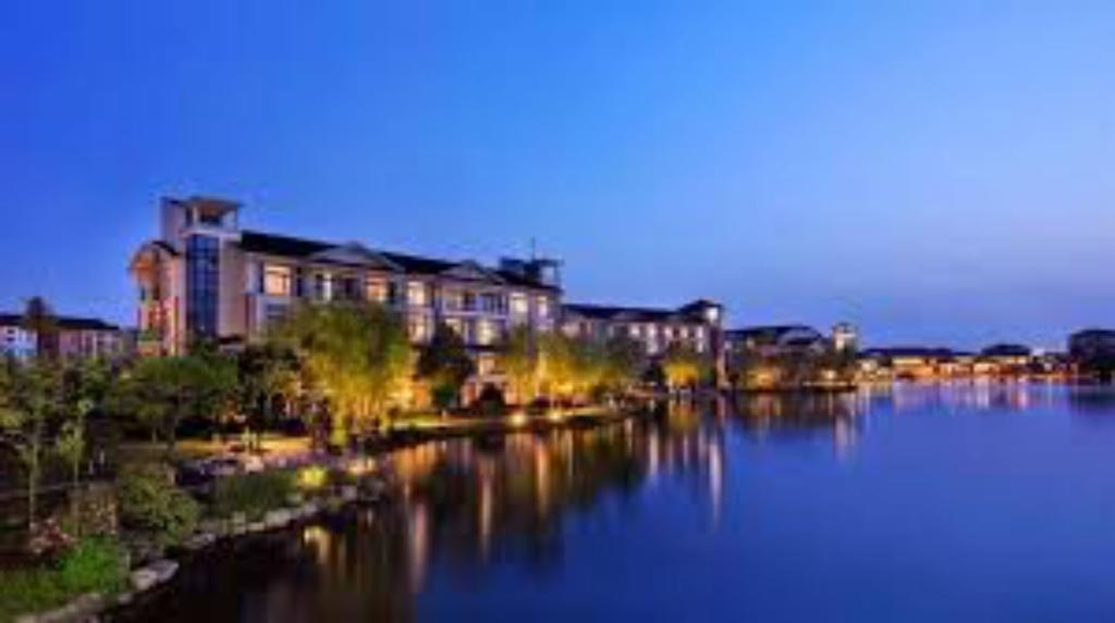 Crowne Plaza Hangzhou Xanadu Resort Eksteriør billede