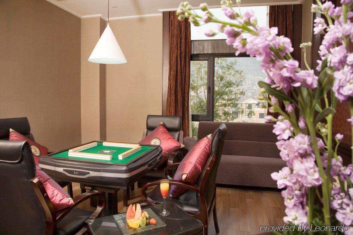 Crowne Plaza Hangzhou Xanadu Resort Eksteriør billede
