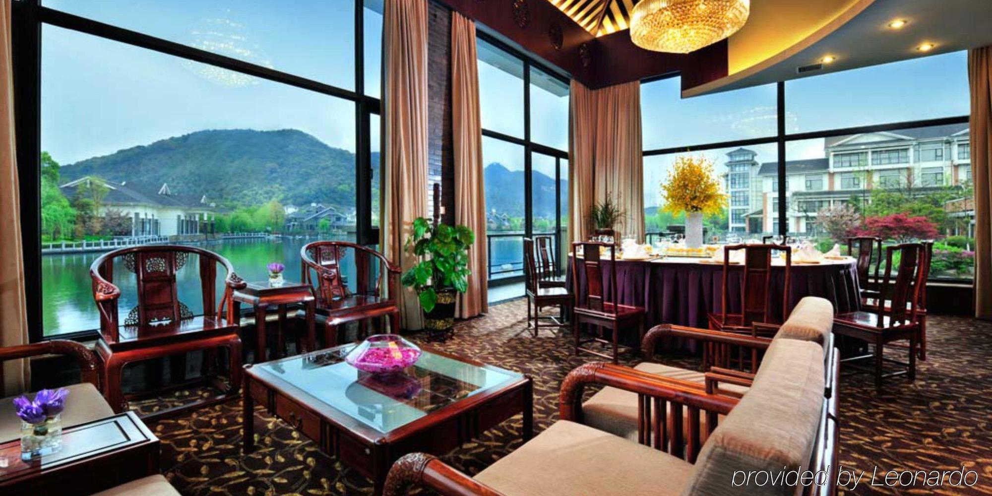 Crowne Plaza Hangzhou Xanadu Resort Eksteriør billede